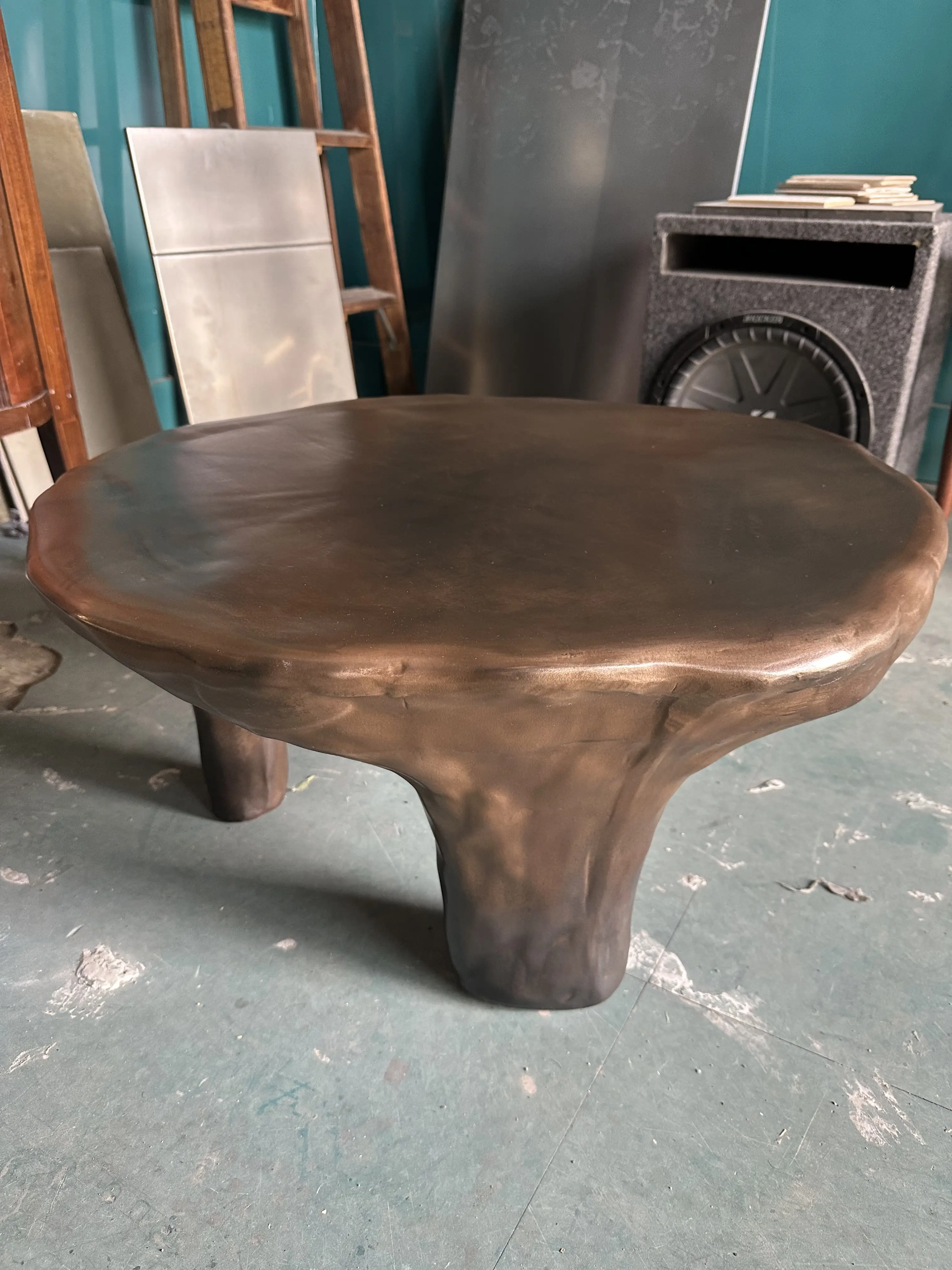 VeroMetal bronze island