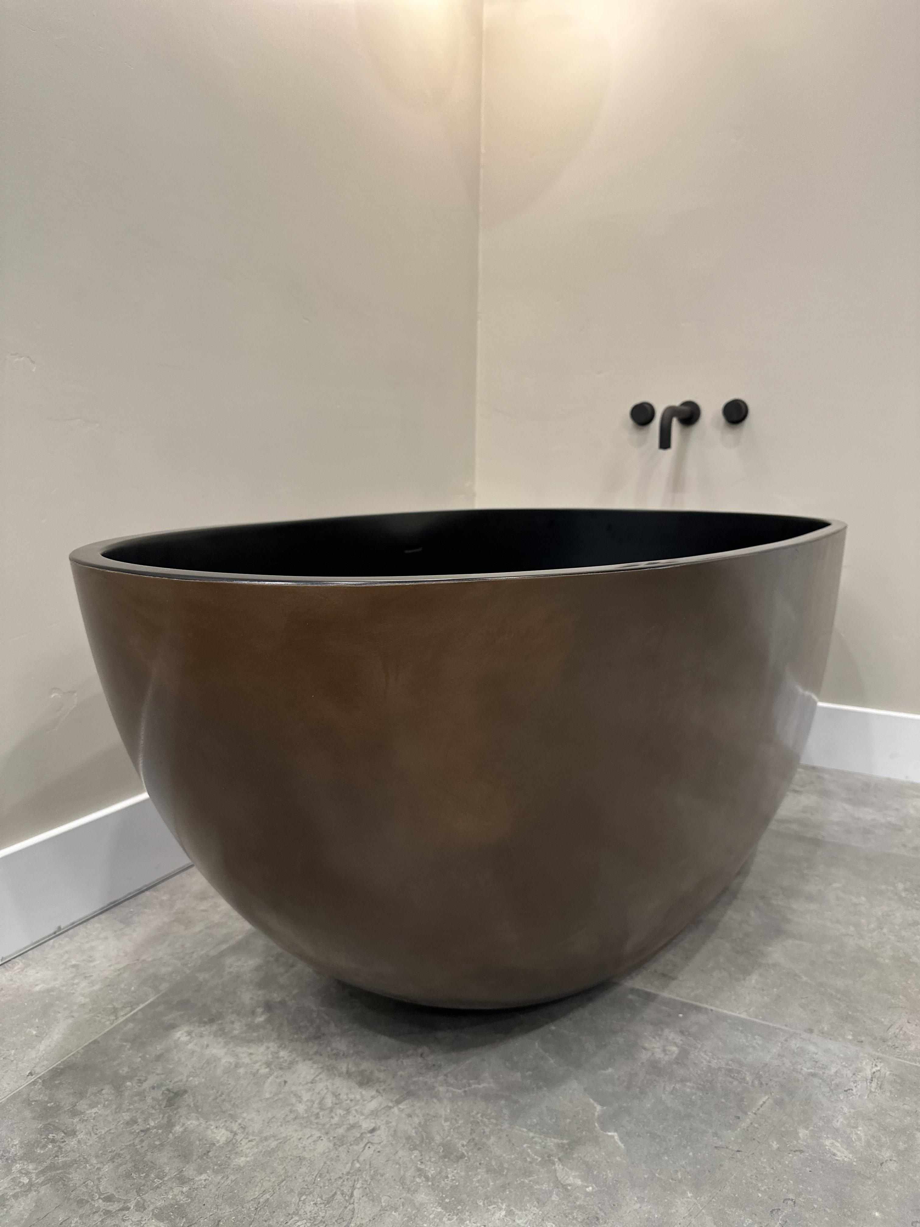 Precision installation Desert Corridor VeroMetal